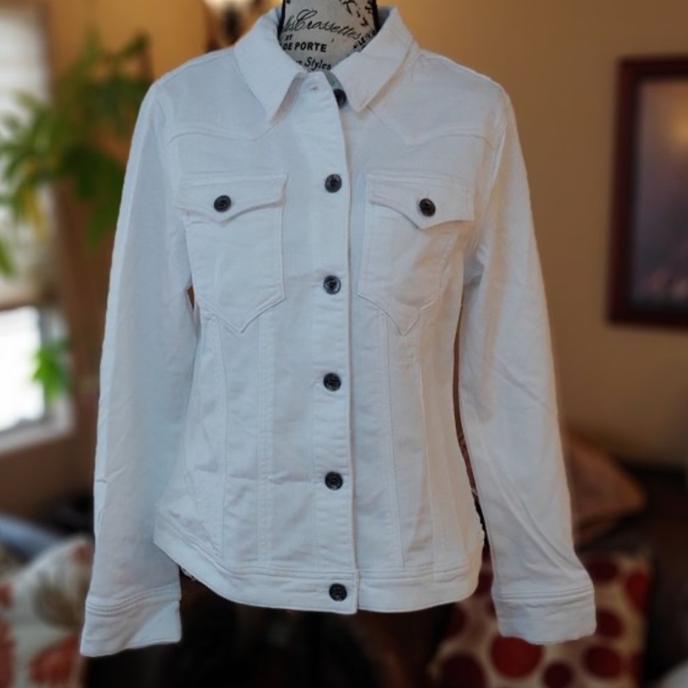 PARASUCO-WHITE DENIM JACKET - Women's Size L(NEW)